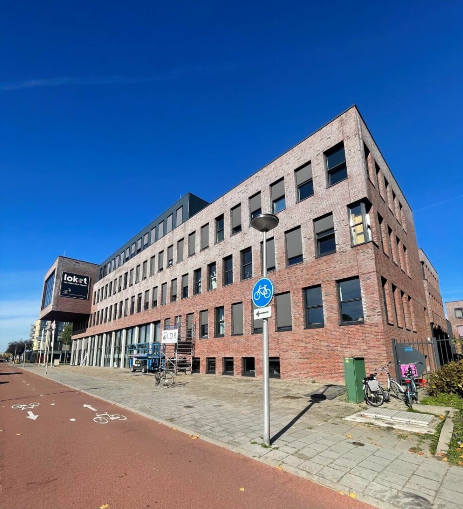 Loket Zwijndrechtse Waard.

